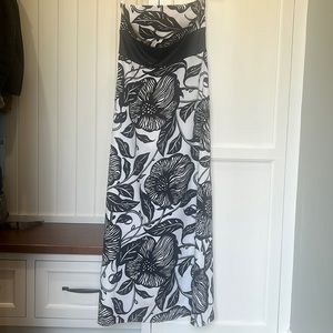 White House Black Market.  Maxi Black and White Floral Dress - Size 10.
